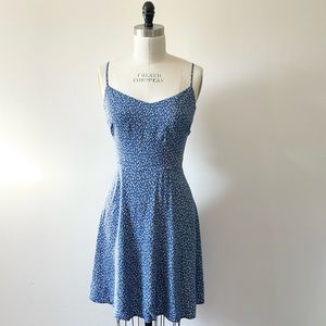 Old Navy Floral Blue and White Sun Dress